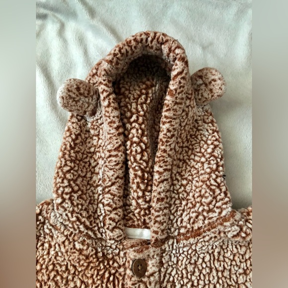 2/15$•Fuzzy button up jacket with animal ears • Baby clothing • 12-18 months old - Picture 3 of 5